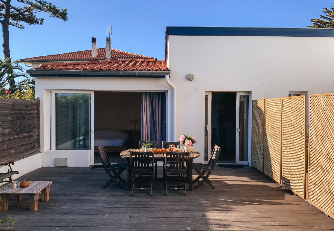 Appartement à Biarritz - OSABA- Superbe T3 Proche Plage & Terrasse🌊