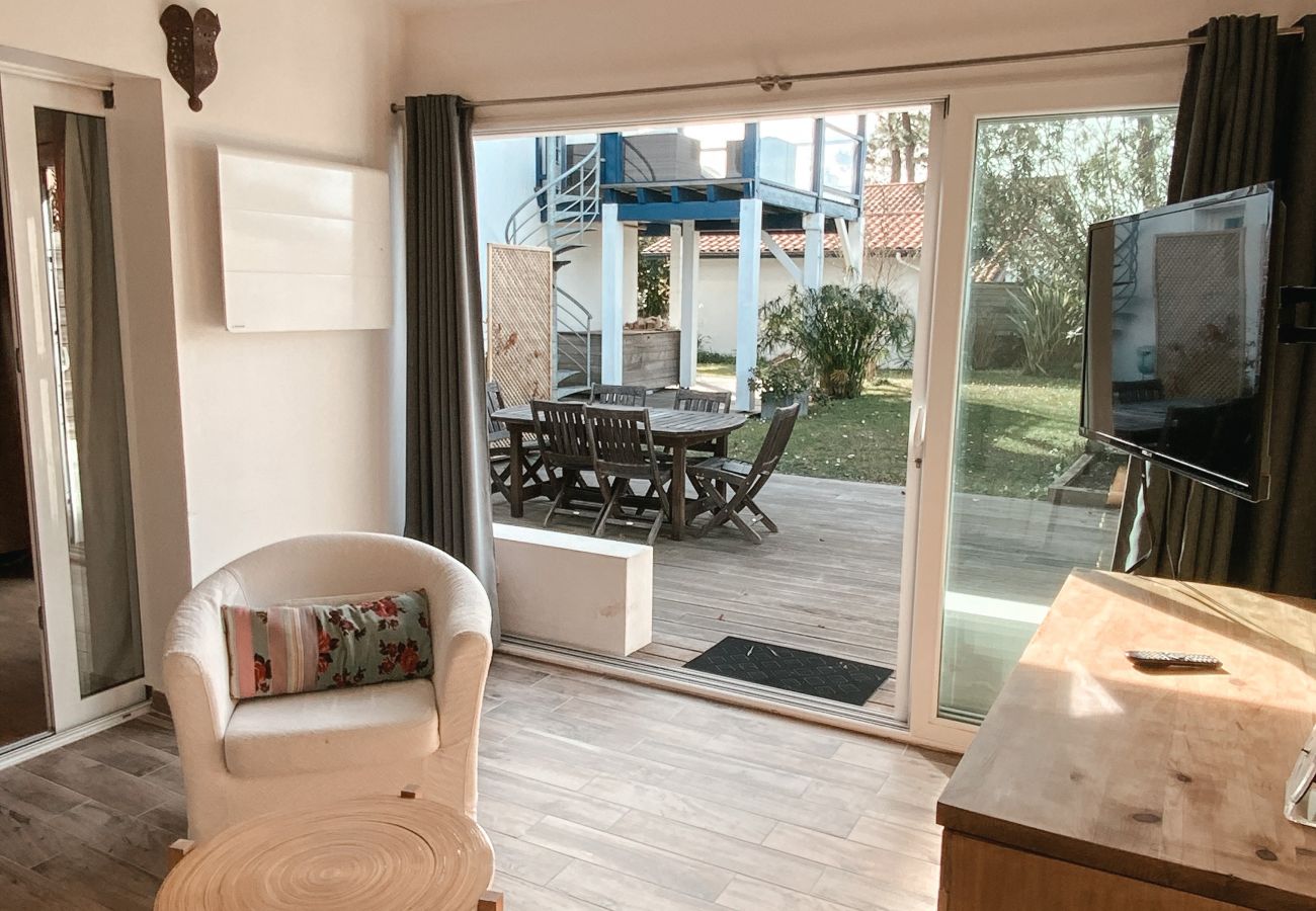 Appartement à Biarritz - OSABA- Superbe T3 Proche Plage & Terrasse🌊