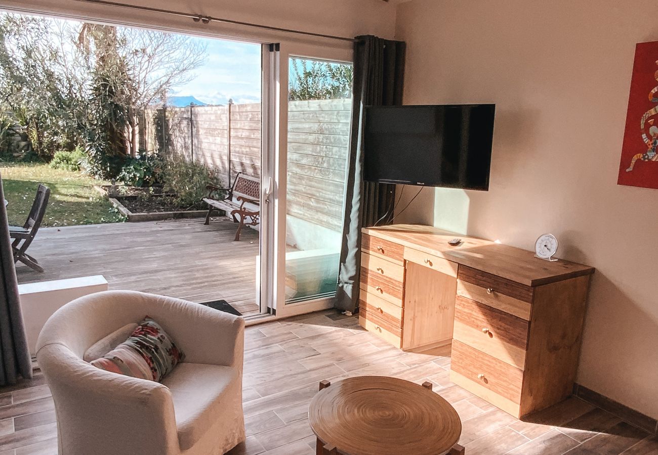 Appartement à Biarritz - OSABA- Superbe T3 Proche Plage & Terrasse🌊