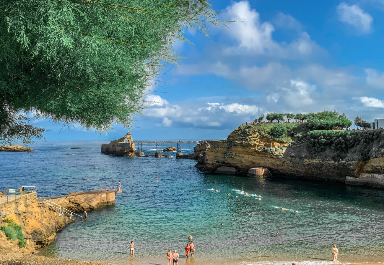 Appartement à Biarritz - ILEO - Perle Rare: Appartement à 2 pas de la plage!