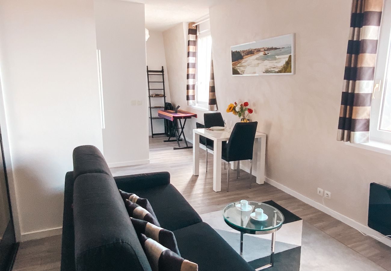 Appartement à Biarritz - ZERUA Studio avec Vue plein centre 4 pers